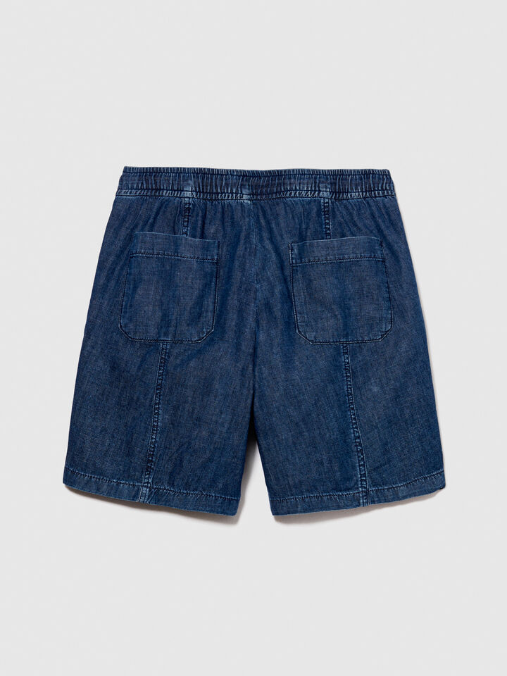 Bermudas in chambray - men's jean shorts - Blue | Sisley image number 7